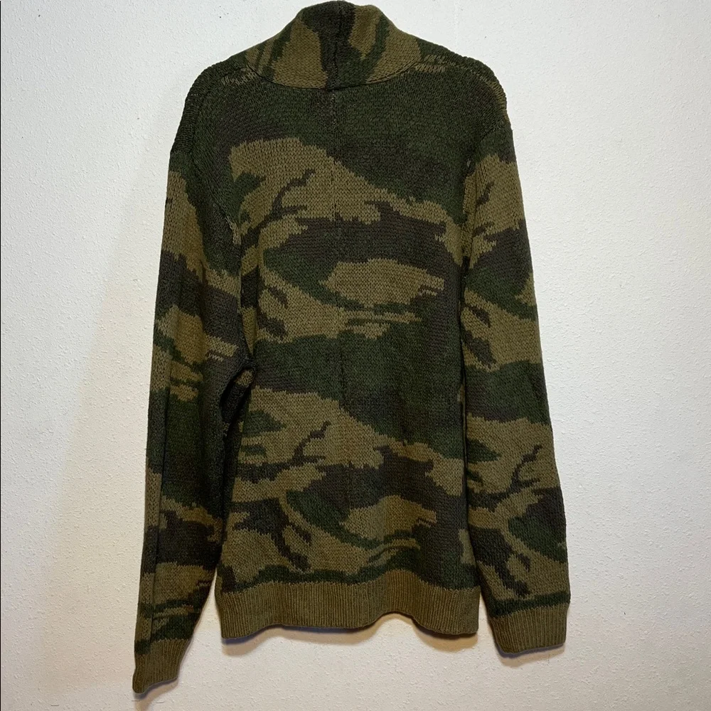 Abercrombie & Fitch Men's Shawl Cardigan in Olive Camo Size XXL - Picture 5 of 14